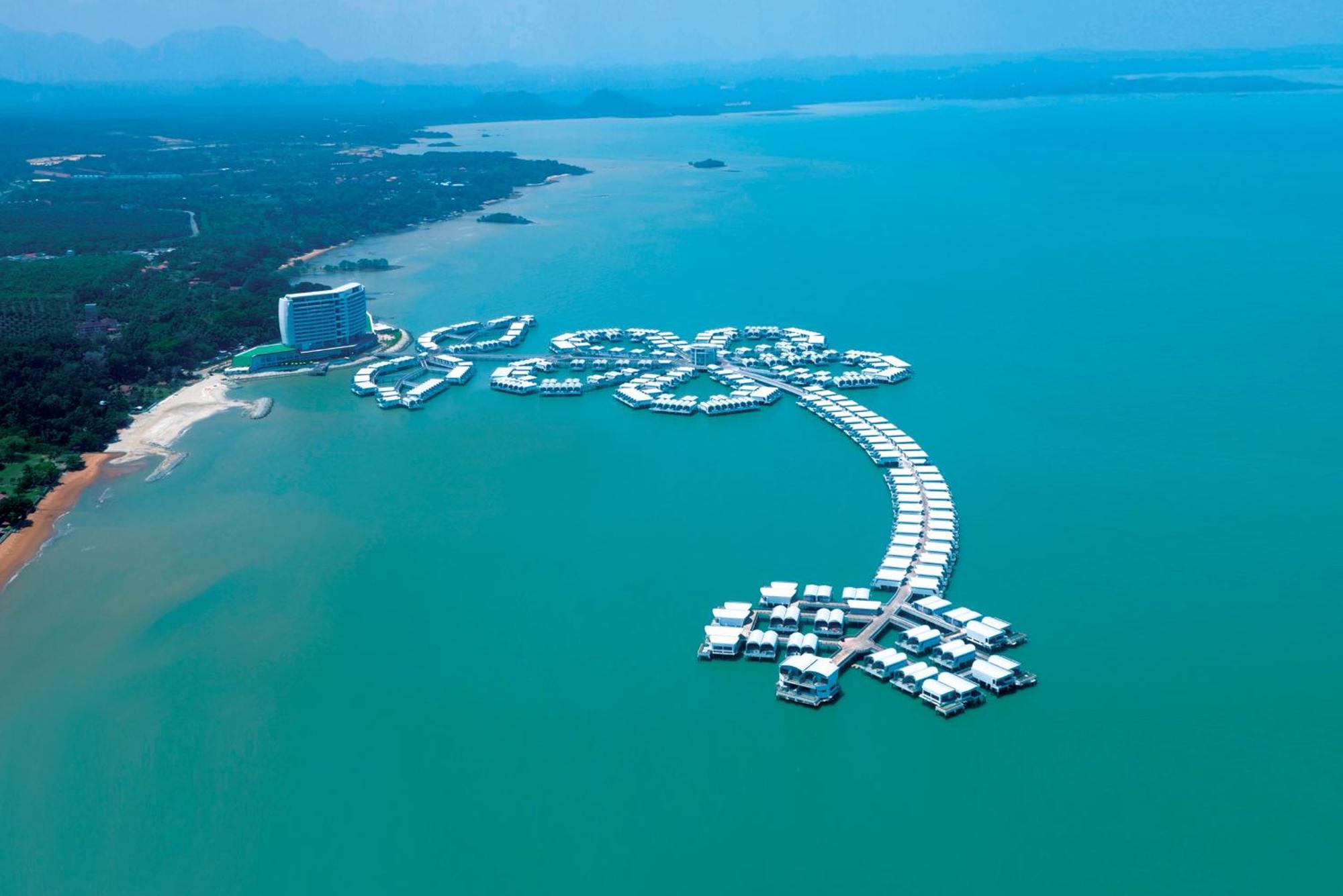 Lexis Hibiscus Port Dickson Hotel Ngoại thất bức ảnh Aerial view of the resort